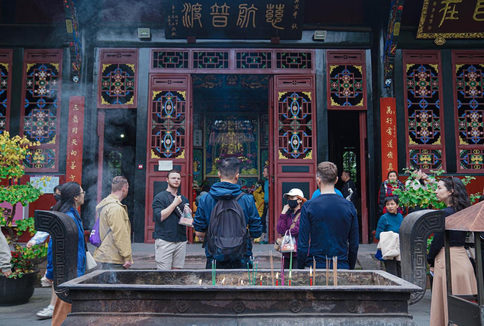 Chengdu Mix Hostel Courtyard Poshpacker Ngoại thất bức ảnh